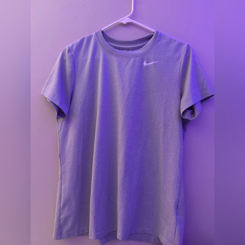 dri-fit nike tee